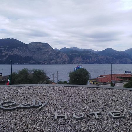 Hotel Residence Rely Brenzone sul Garda Exterior foto