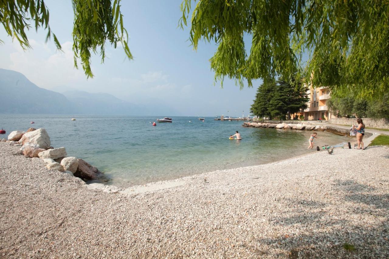 Hotel Residence Rely Brenzone sul Garda Exterior foto