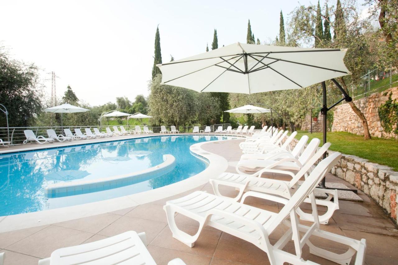 Hotel Residence Rely Brenzone sul Garda Exterior foto