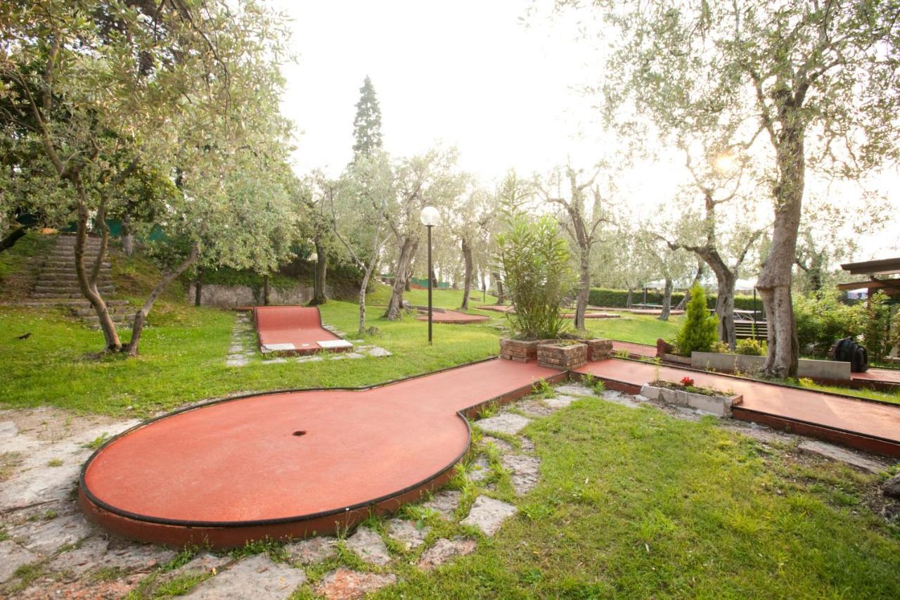 Hotel Residence Rely Brenzone sul Garda Exterior foto
